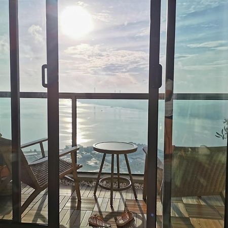 Yussy 2 Bedroom Sea View Condo At R&F Princess Cove ジョホールバル エクステリア 写真