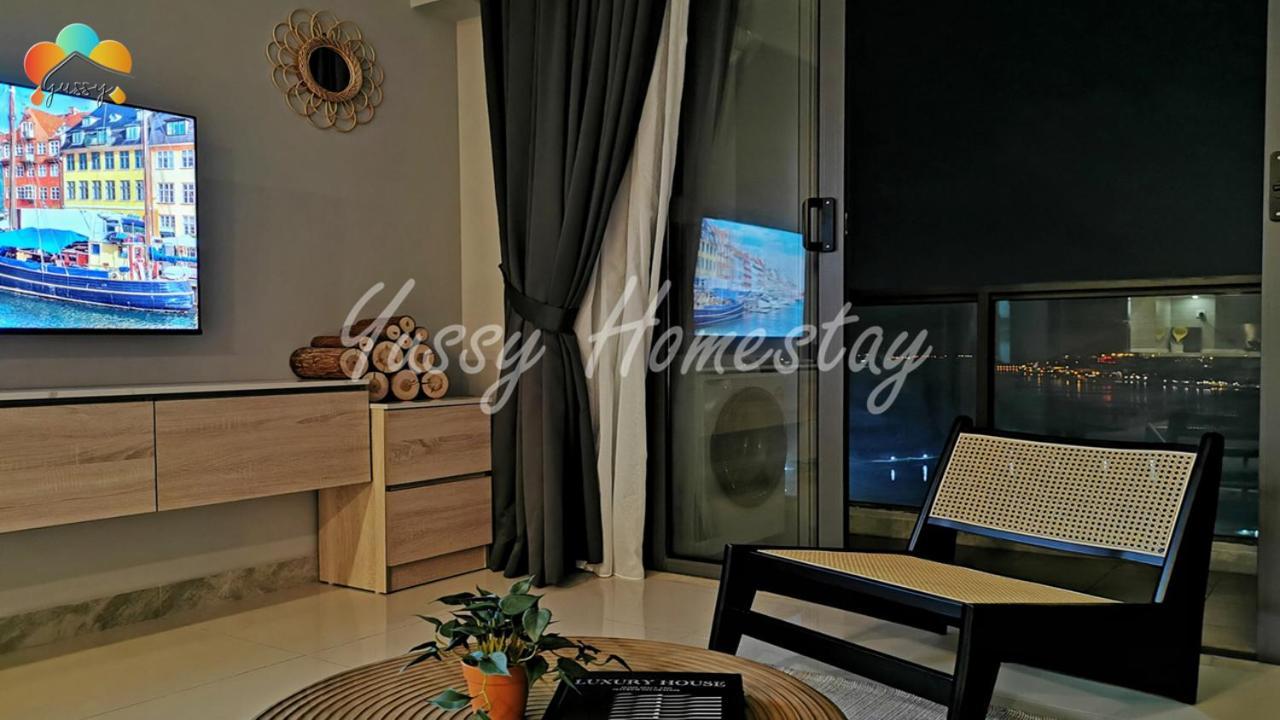 Yussy 2 Bedroom Sea View Condo At R&F Princess Cove ジョホールバル エクステリア 写真