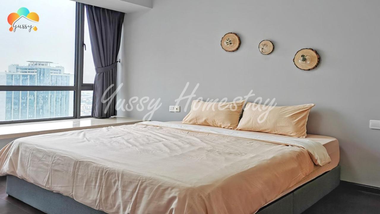 Yussy 2 Bedroom Sea View Condo At R&F Princess Cove ジョホールバル エクステリア 写真