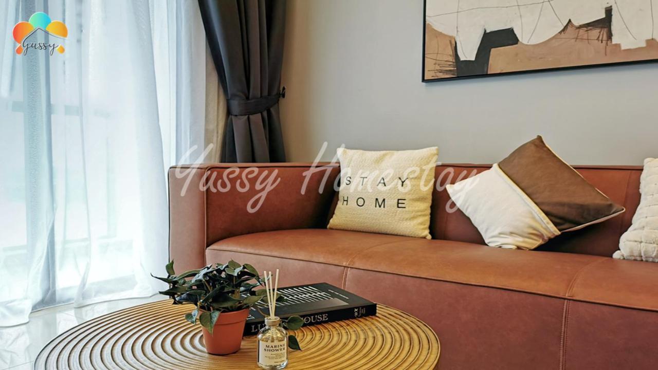 Yussy 2 Bedroom Sea View Condo At R&F Princess Cove ジョホールバル エクステリア 写真