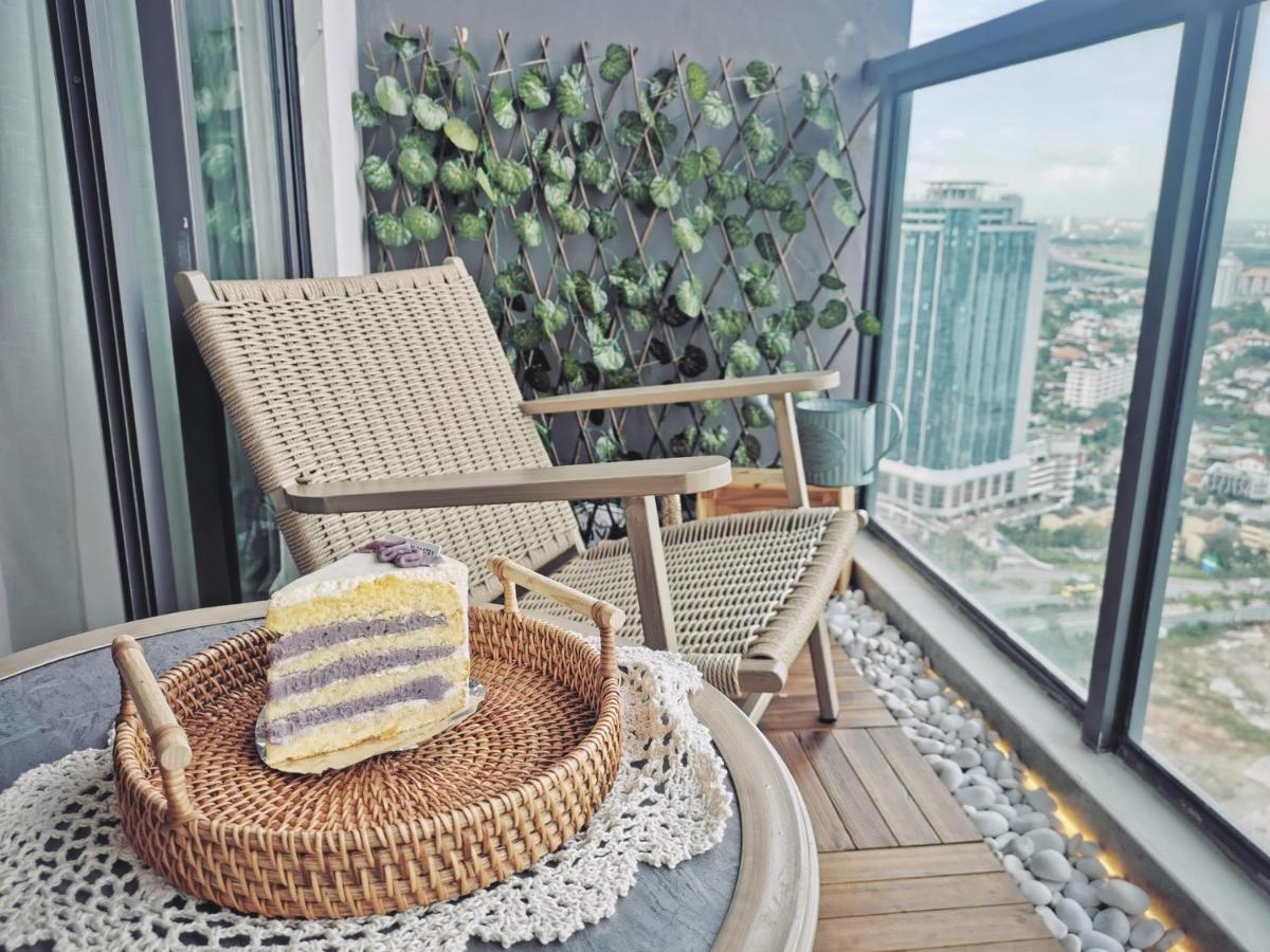 Yussy 2 Bedroom Sea View Condo At R&F Princess Cove ジョホールバル エクステリア 写真