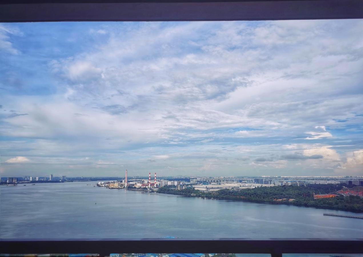 Yussy 2 Bedroom Sea View Condo At R&F Princess Cove ジョホールバル エクステリア 写真