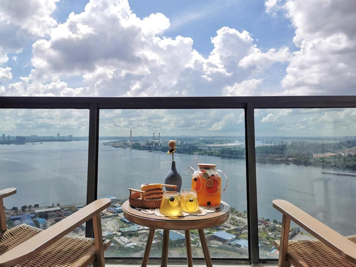 Yussy 2 Bedroom Sea View Condo At R&F Princess Cove ジョホールバル エクステリア 写真