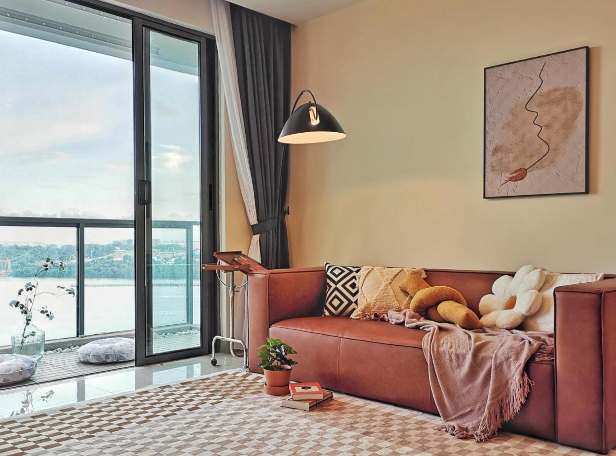 Yussy 2 Bedroom Sea View Condo At R&F Princess Cove ジョホールバル エクステリア 写真