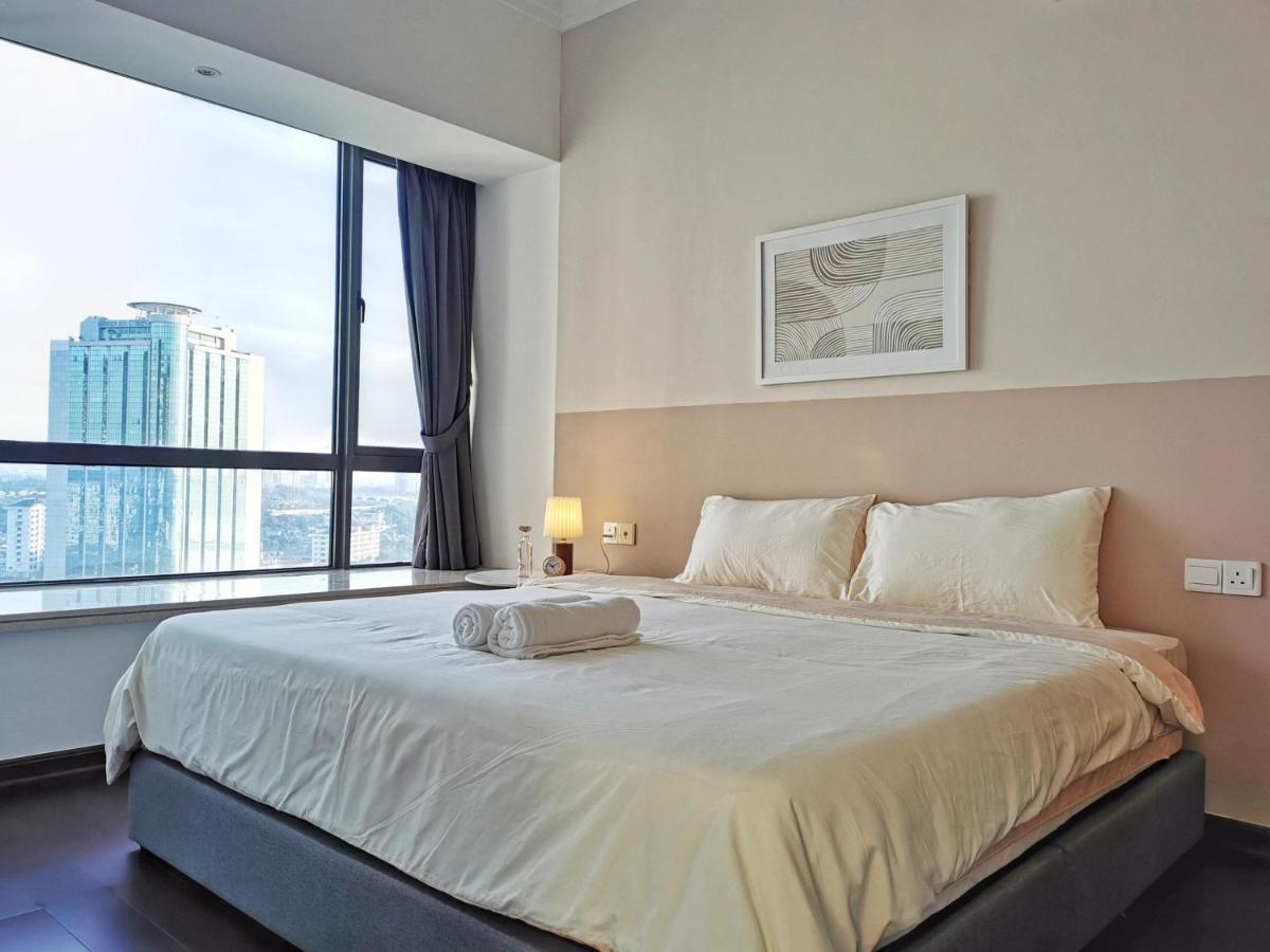 Yussy 2 Bedroom Sea View Condo At R&F Princess Cove ジョホールバル エクステリア 写真