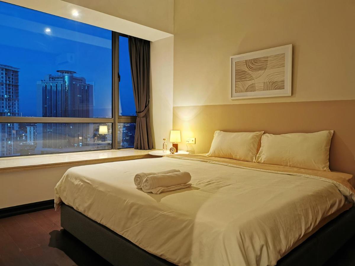 Yussy 2 Bedroom Sea View Condo At R&F Princess Cove ジョホールバル エクステリア 写真